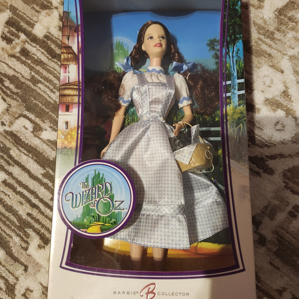 Barbie Collector Wizard of Oz Dorothy Doll